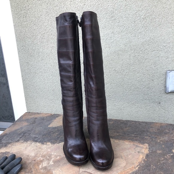 Costume National pieced leather heeled boots - Picture 6 of 8